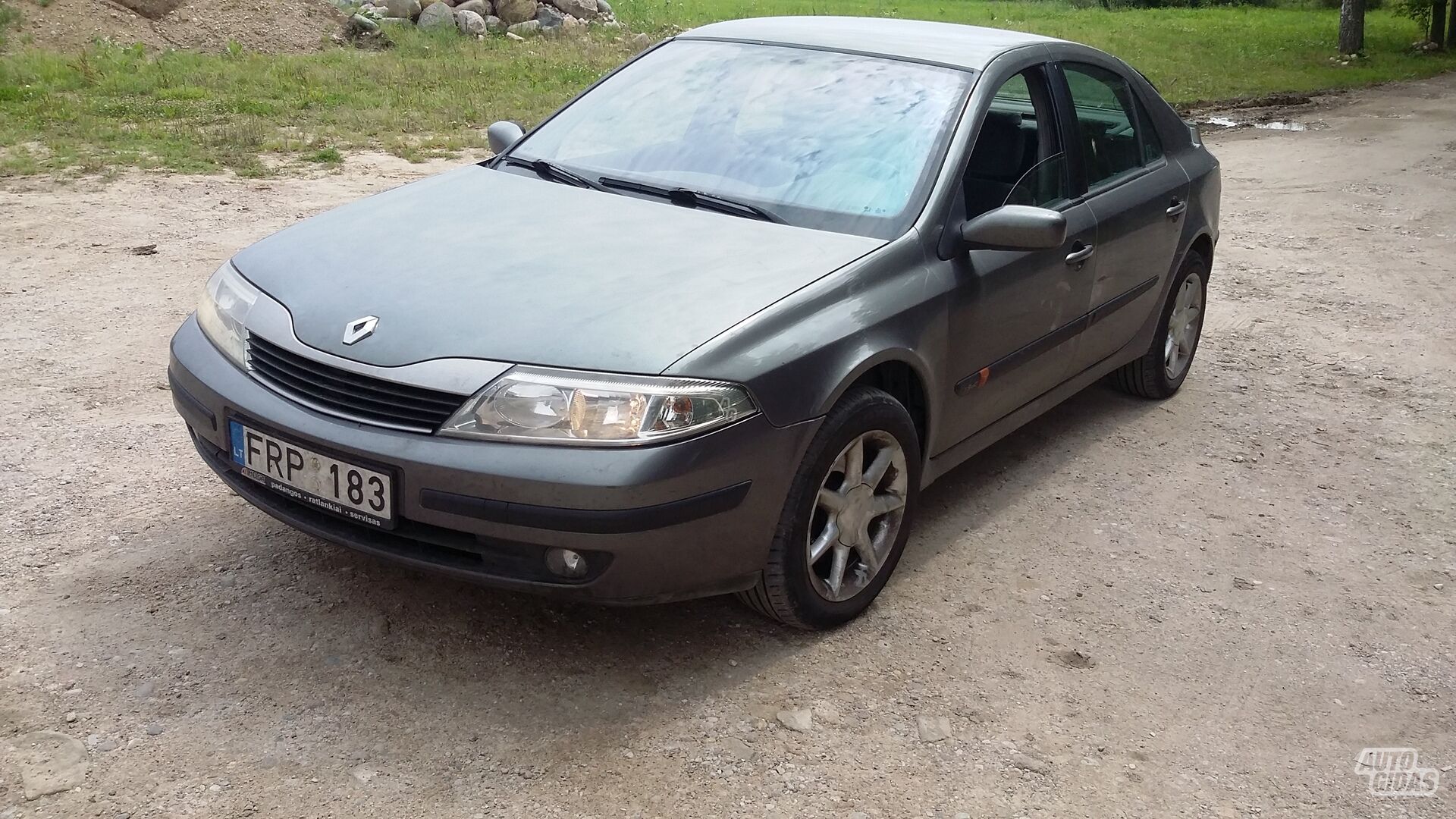 Renault Laguna II 2003 y parts