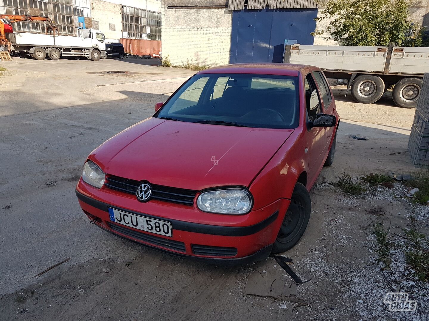 Volkswagen Golf IV 1.6 BENZINAS 74KW 1998 y parts