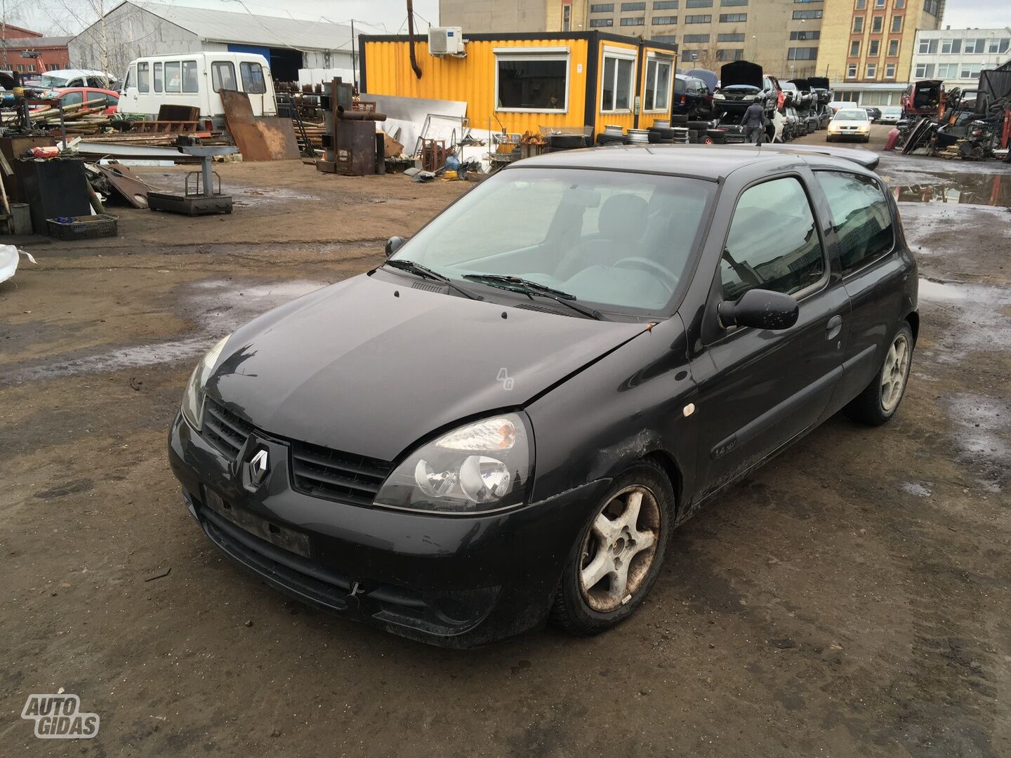 Renault Clio II 2001 m dalys