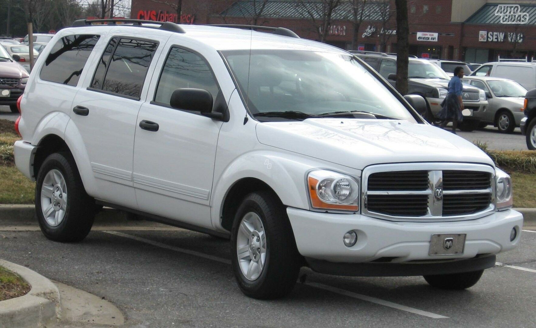 Dodge Durango 2004 m dalys