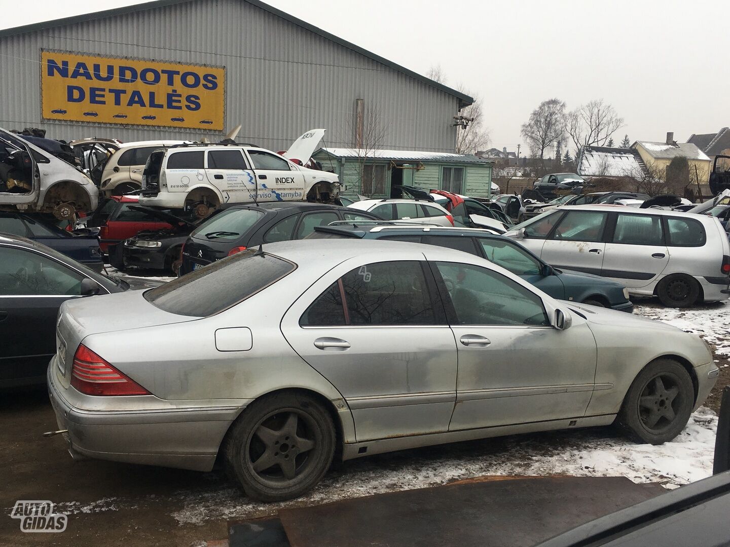 Mercedes-Benz S Klasė 2000 m dalys