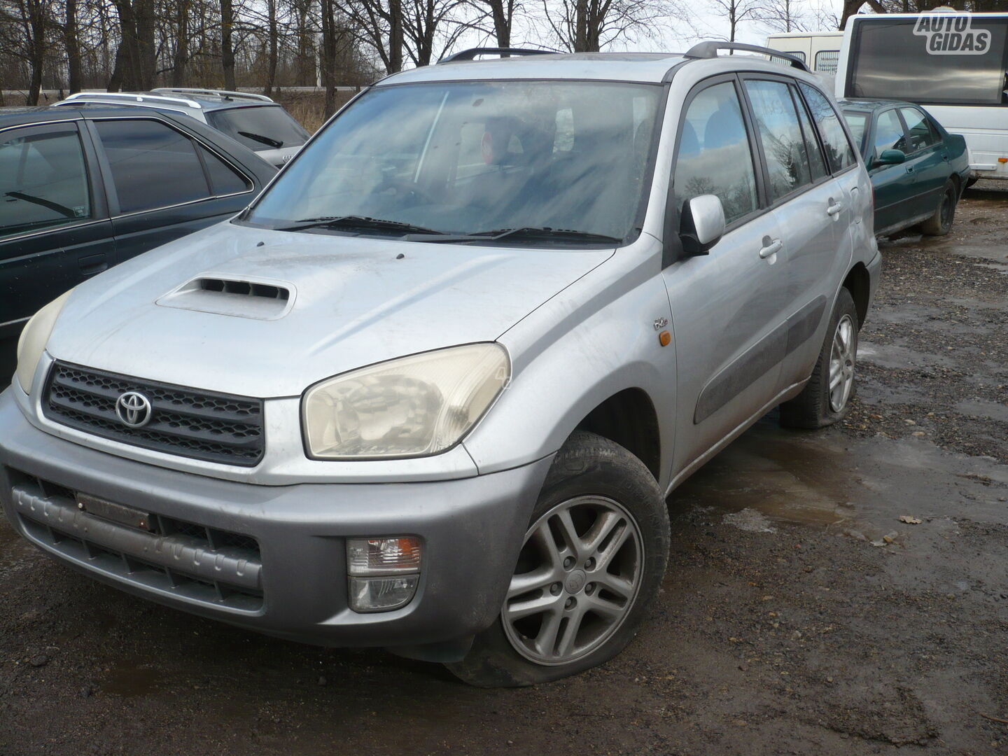 Toyota Rav4 II 2002 y parts