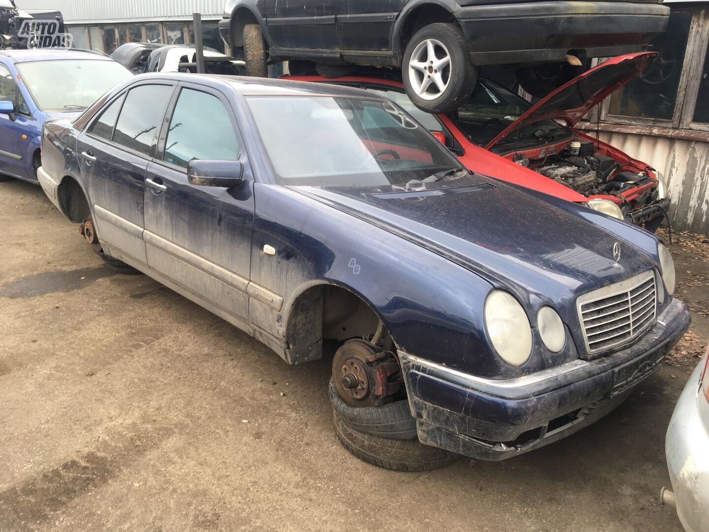 Mercedes-Benz E Klasė 1998 m dalys