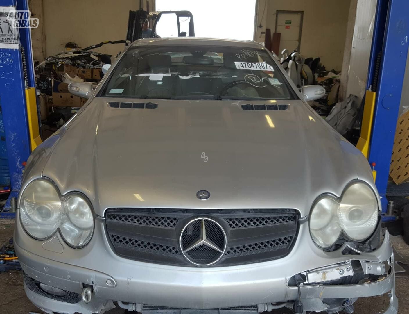 Mercedes-Benz Sl Klasė 2004 m dalys