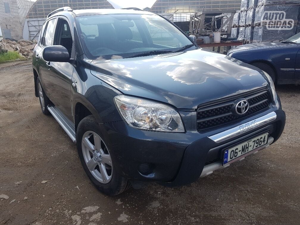 Toyota Rav4 III 2007 y parts