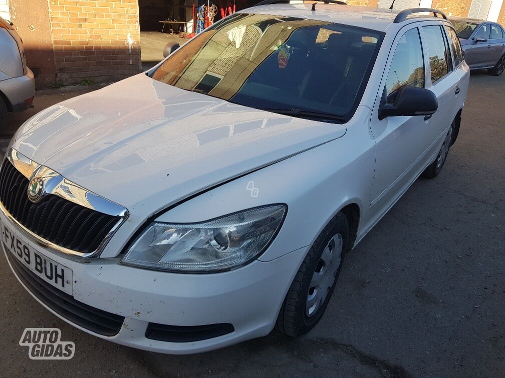 Skoda Octavia II 2010 y parts