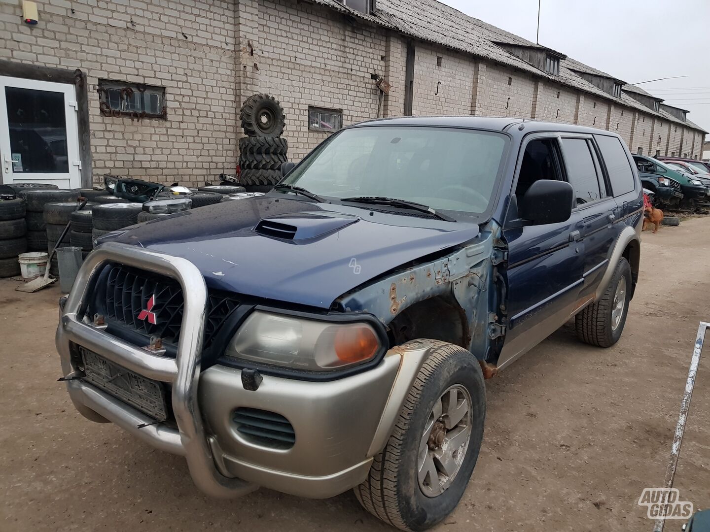 Mitsubishi Pajero Sport 2002 m dalys