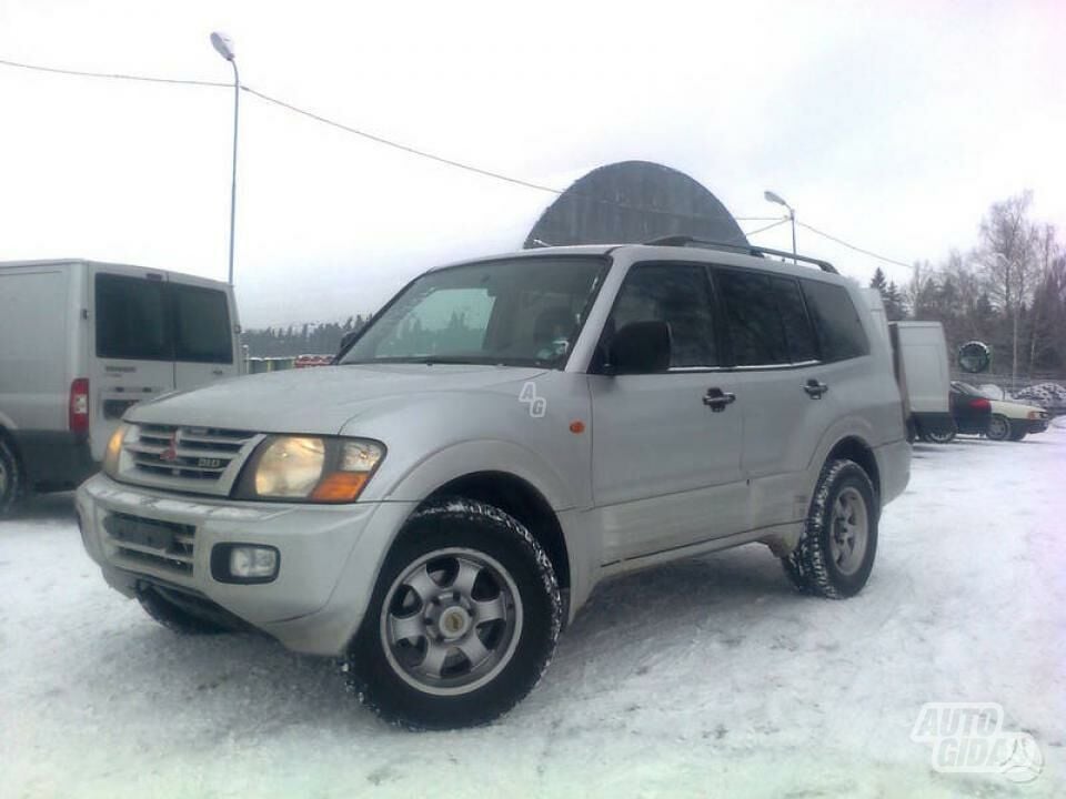 Mitsubishi Pajero 2001 m