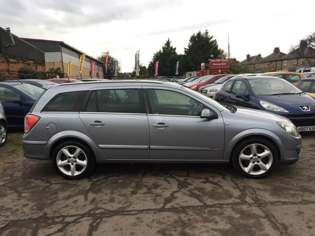 Opel Astra III 2009 m dalys