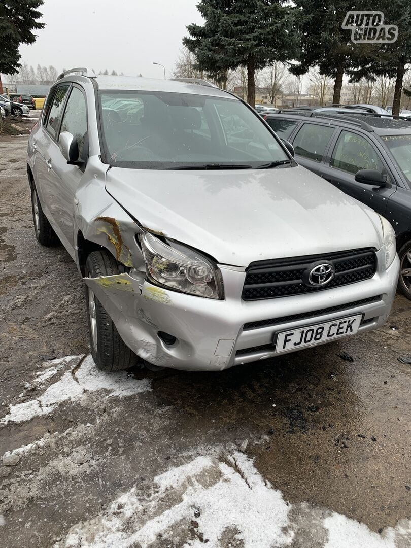 Toyota Rav4 III 2009 y parts