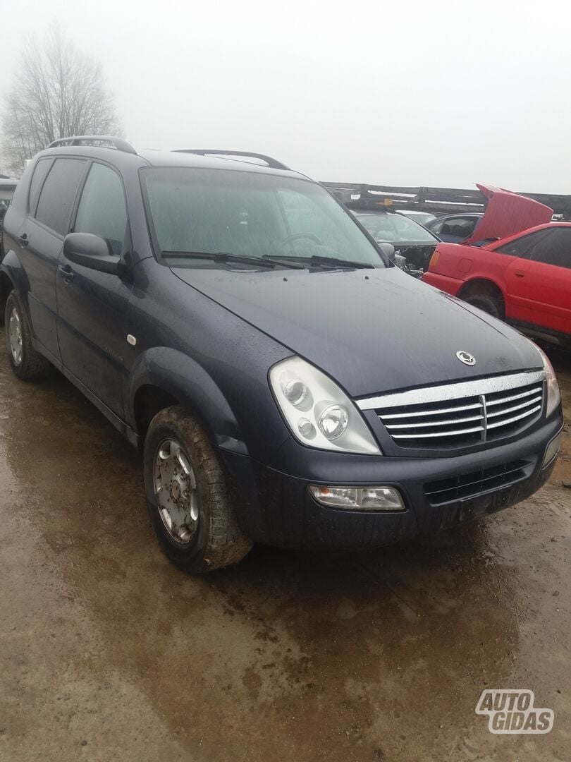 Ssangyong Rexton 2006 m dalys