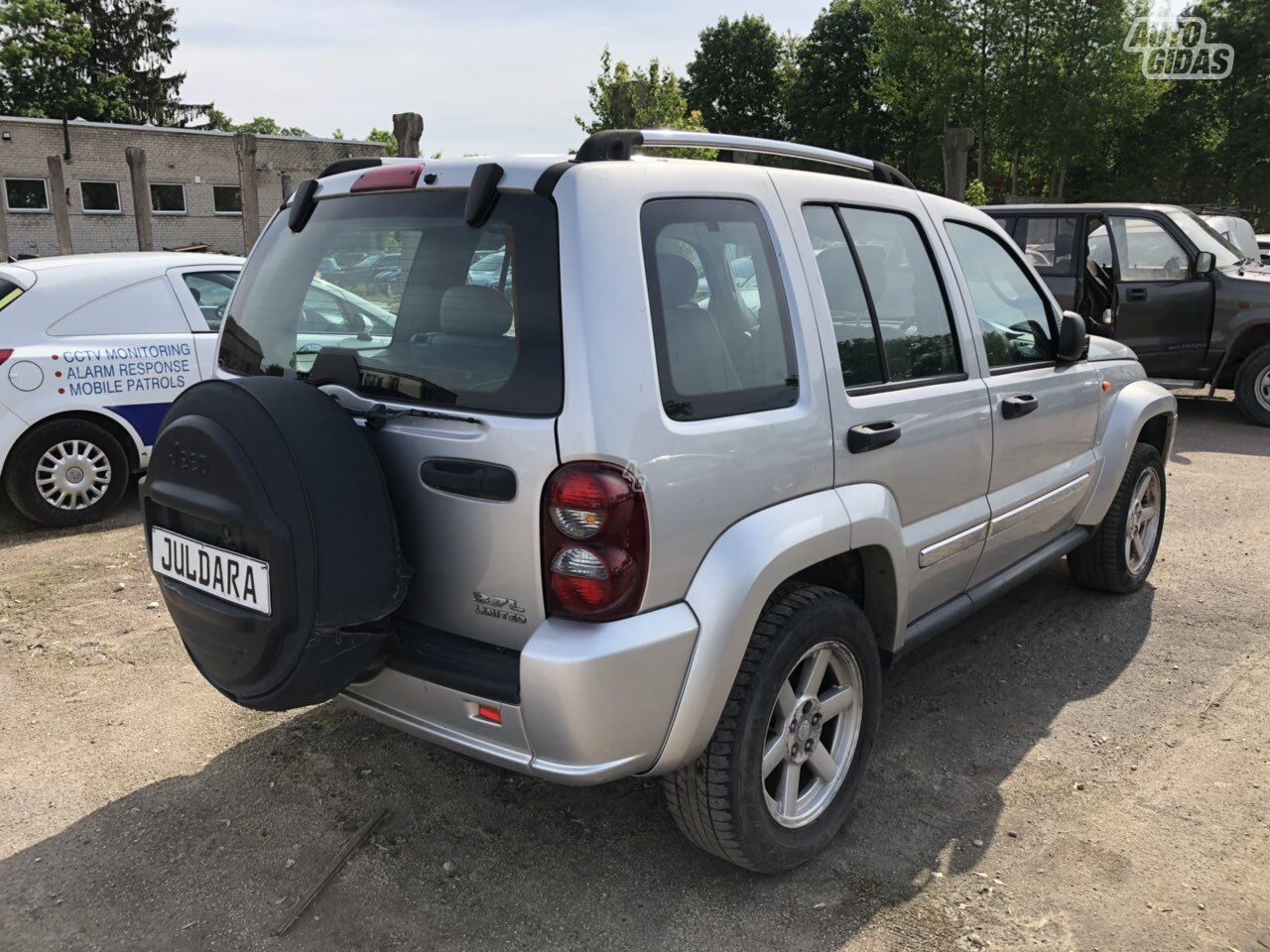 Jeep Cherokee Limited 2006 m dalys