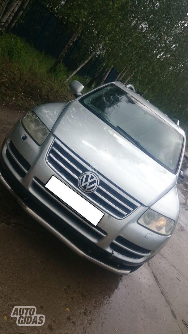 Volkswagen Touareg I 2004 г запчясти