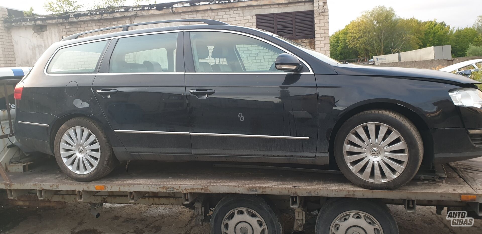 Volkswagen Passat 2010 y parts