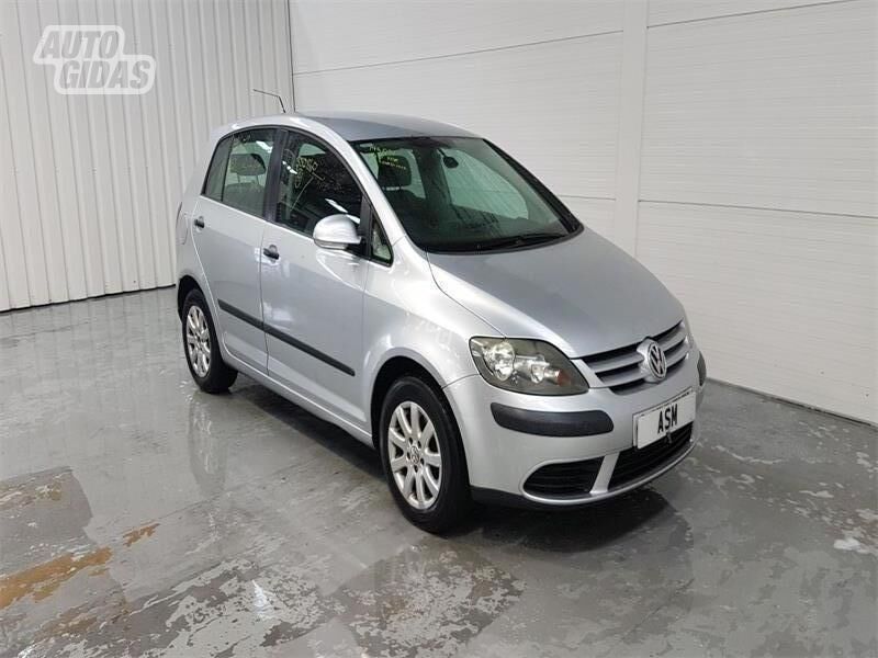 Volkswagen Golf V TDI 2005 г запчясти