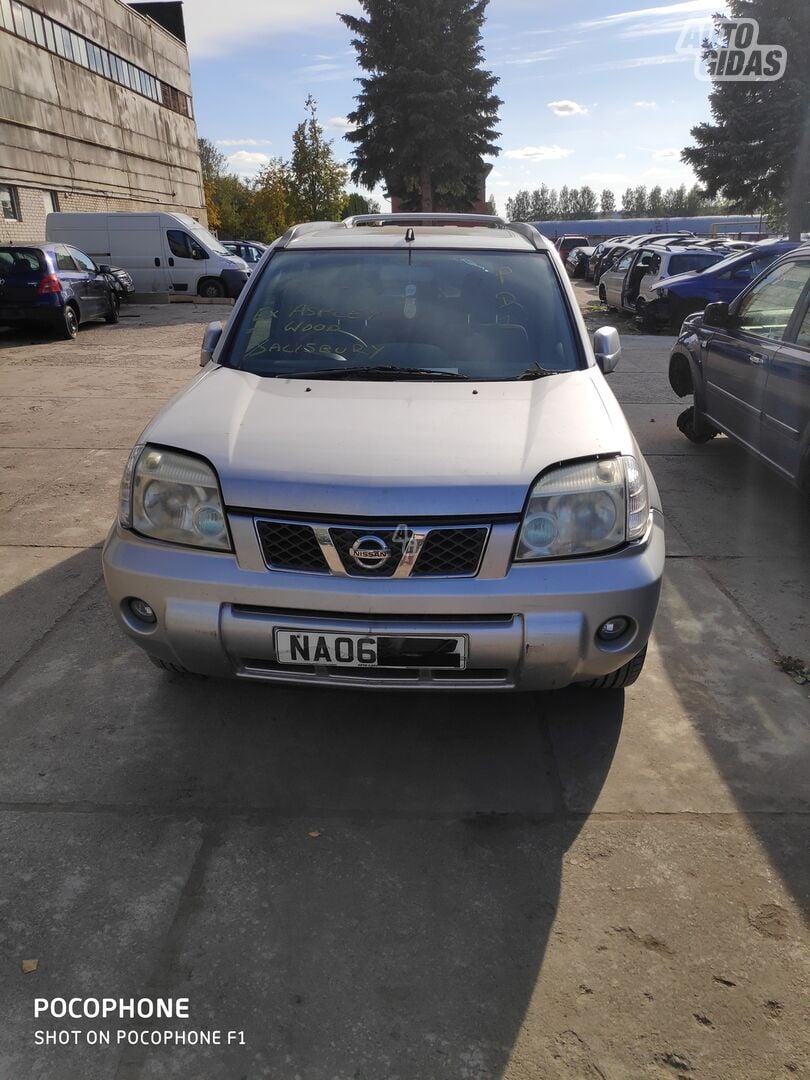 Nissan X-Trail 2006 m dalys