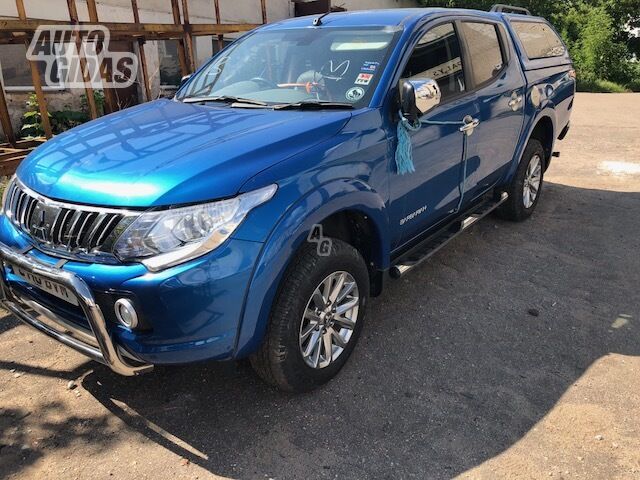 Mitsubishi L200 2017 m dalys