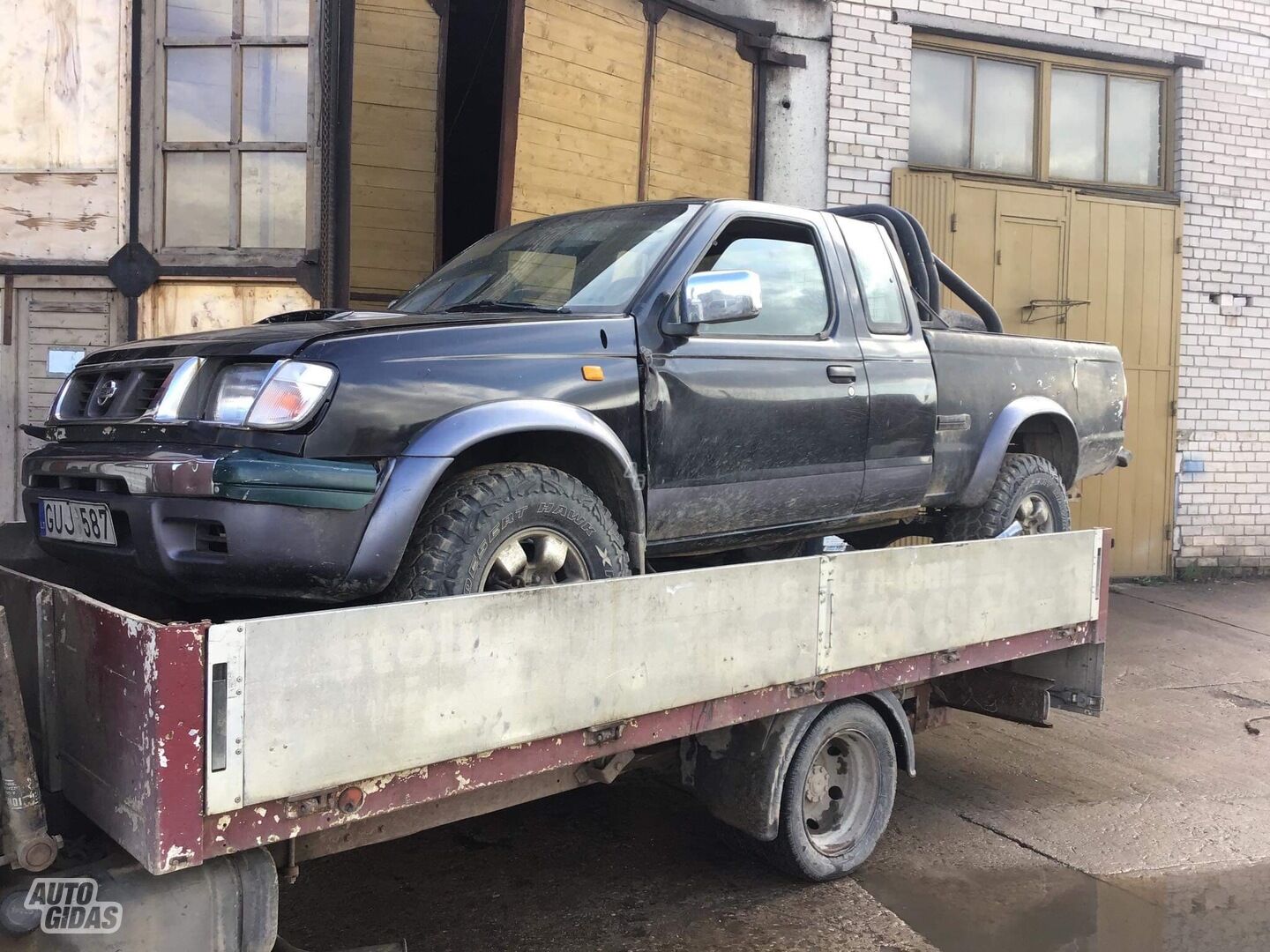 Nissan Navara 1999 г запчясти