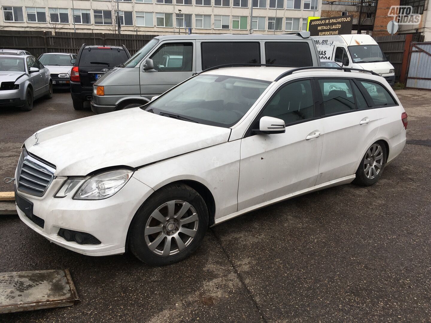 Mercedes-Benz E Klasė 2010 y parts