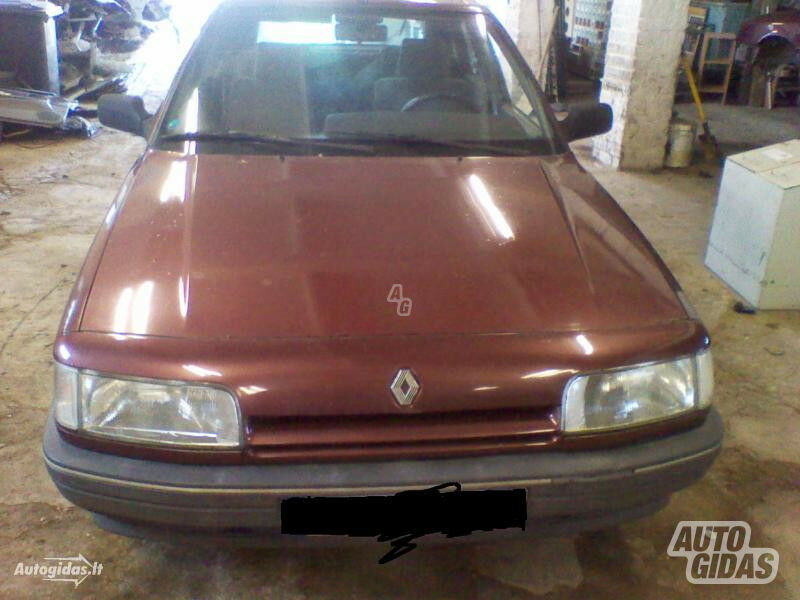 Renault 21 1991 m dalys