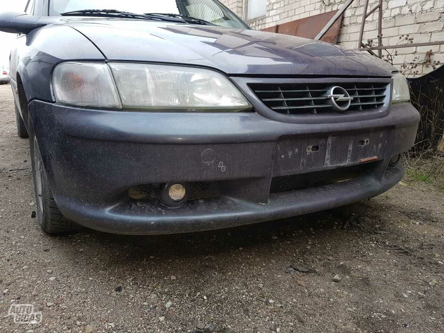 Opel Vectra 1999 y parts