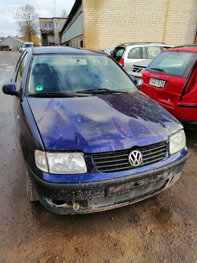 Volkswagen Polo 2001 г запчясти