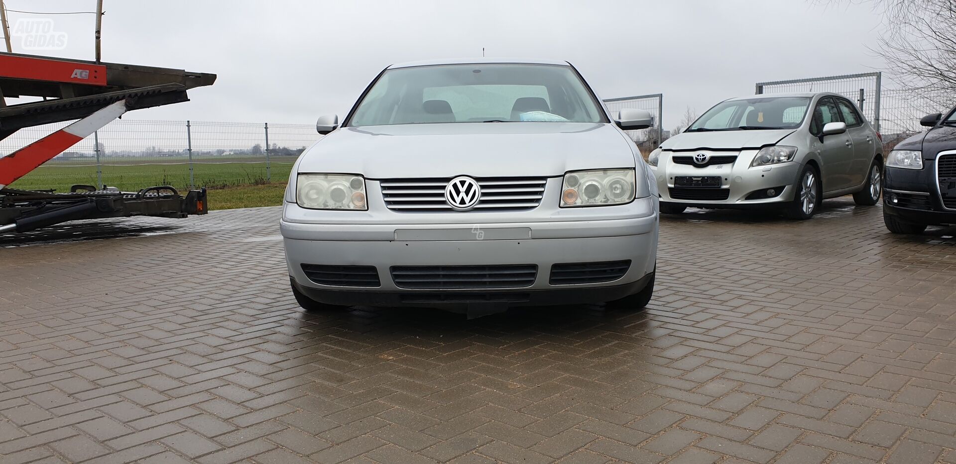 Volkswagen Bora Basis 1999 m