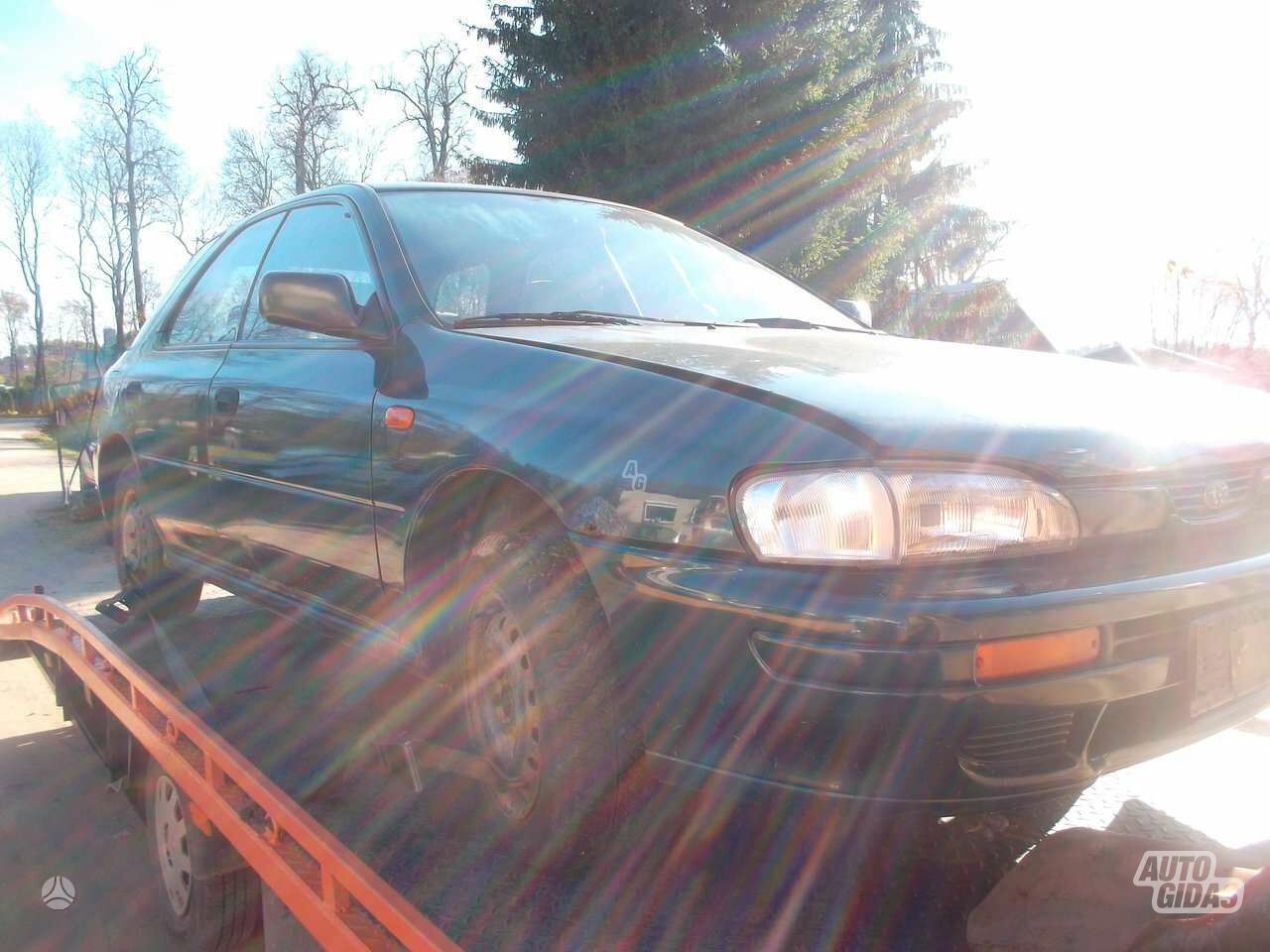 Subaru Impreza 1995 г запчясти