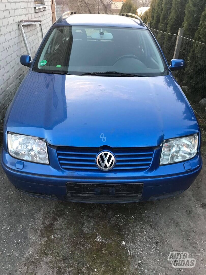 Volkswagen Bora 2002 y parts