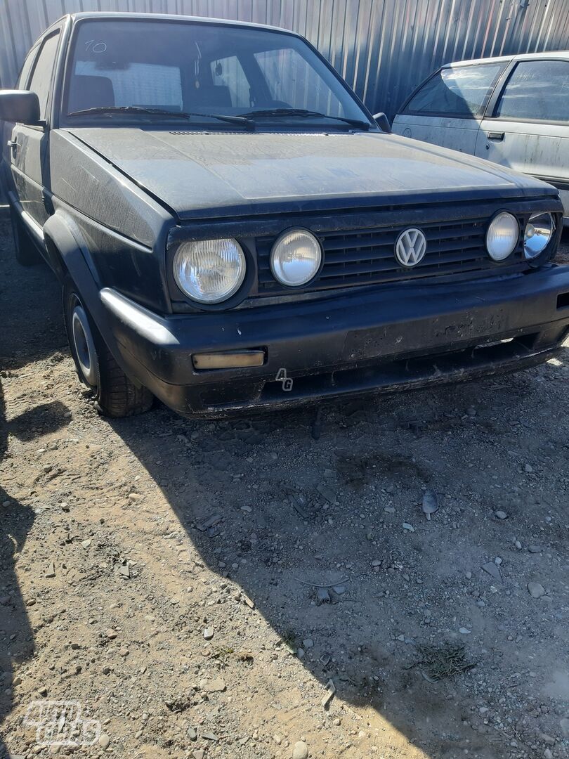 Volkswagen Golf 1984 г запчясти