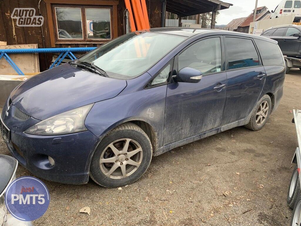 Mitsubishi Grandis 2004 y parts