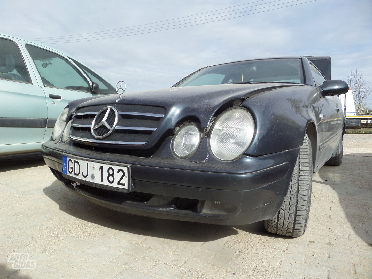 Mercedes-Benz Clk 230 W208 2000 m dalys