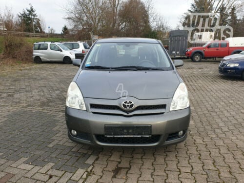 Toyota Corolla Verso 2006 m dalys