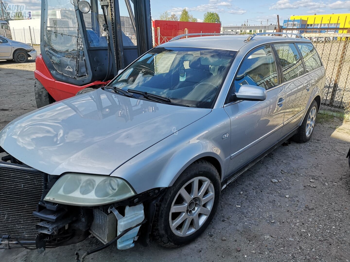 Volkswagen Passat 2003 г запчясти