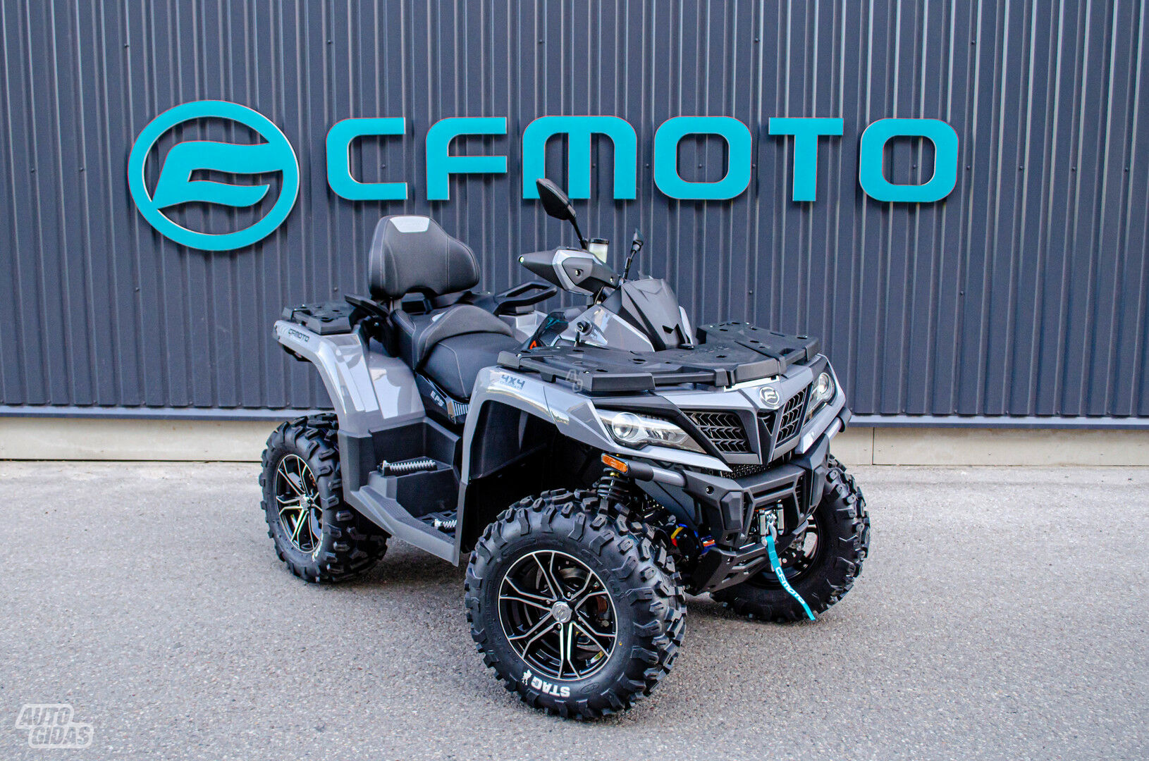 CFMOTO CFORCE 1000 2024 y ATV motorcycle