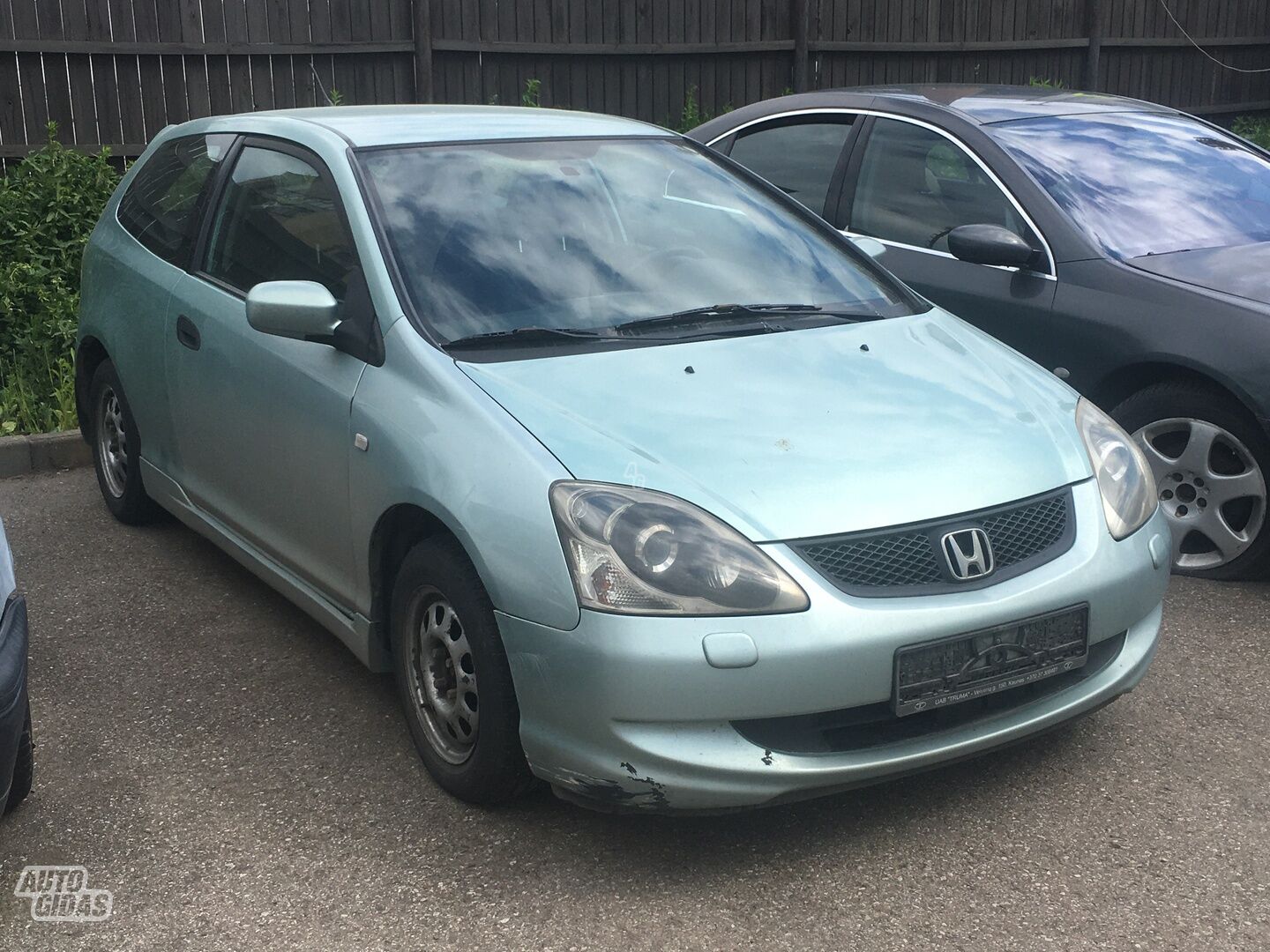 Honda Civic 2004 m dalys