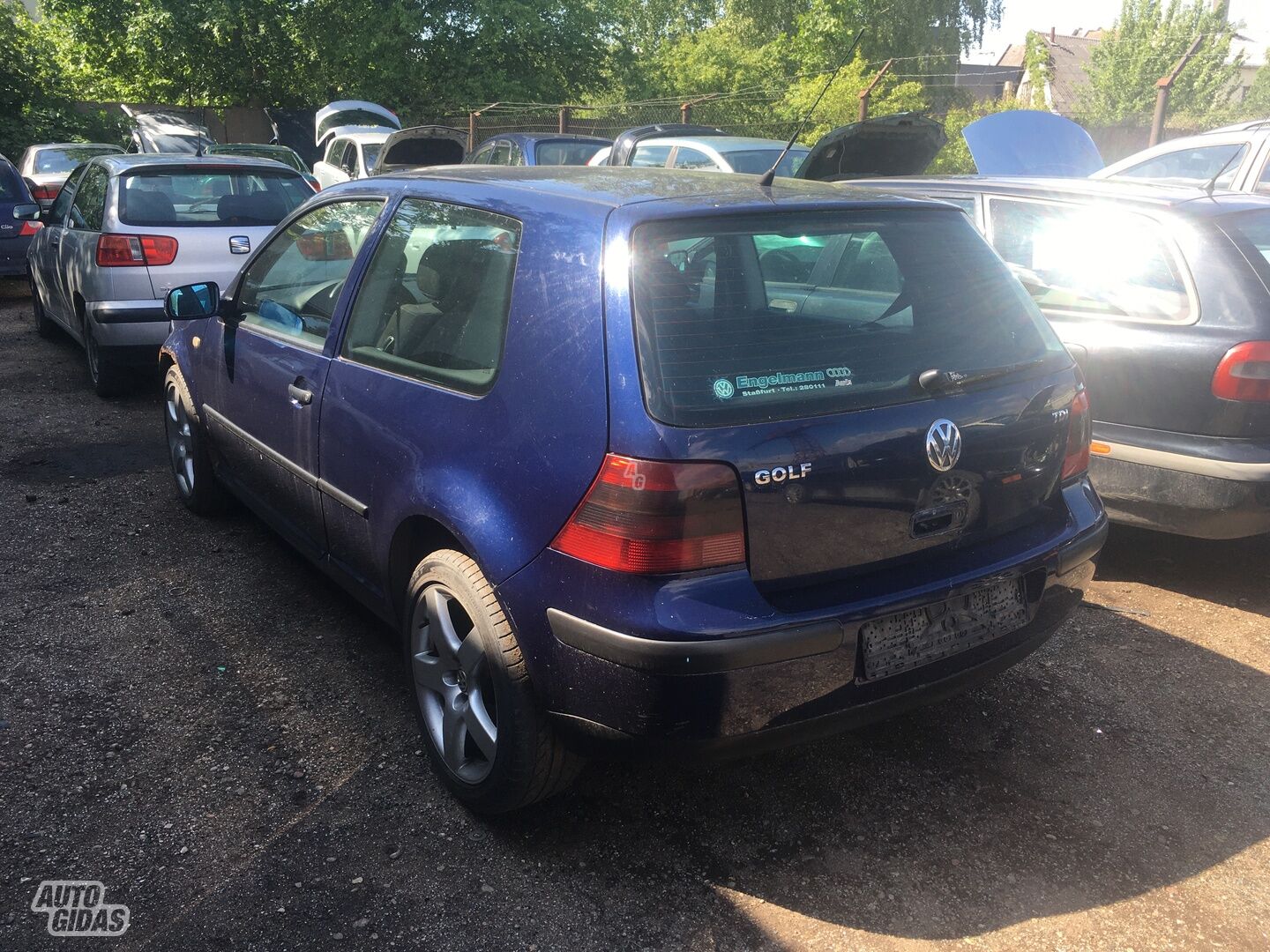 Volkswagen Golf 2001 г запчясти