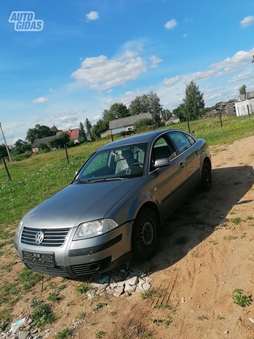 Volkswagen Passat 2003 г запчясти