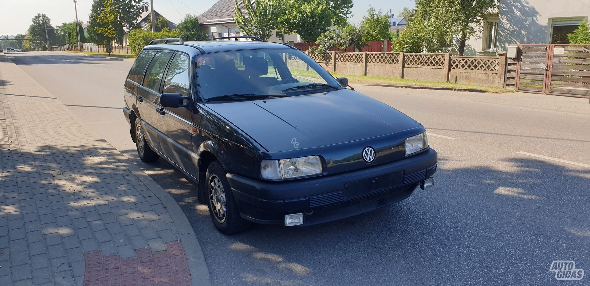 Volkswagen Passat B3 79 kW 1990 г запчясти