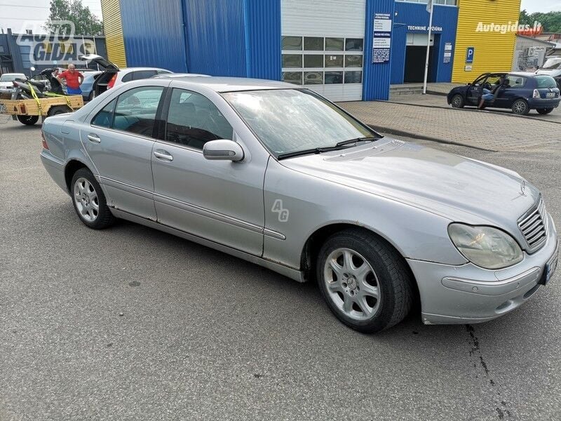 Mercedes-Benz S 320 2001 г запчясти