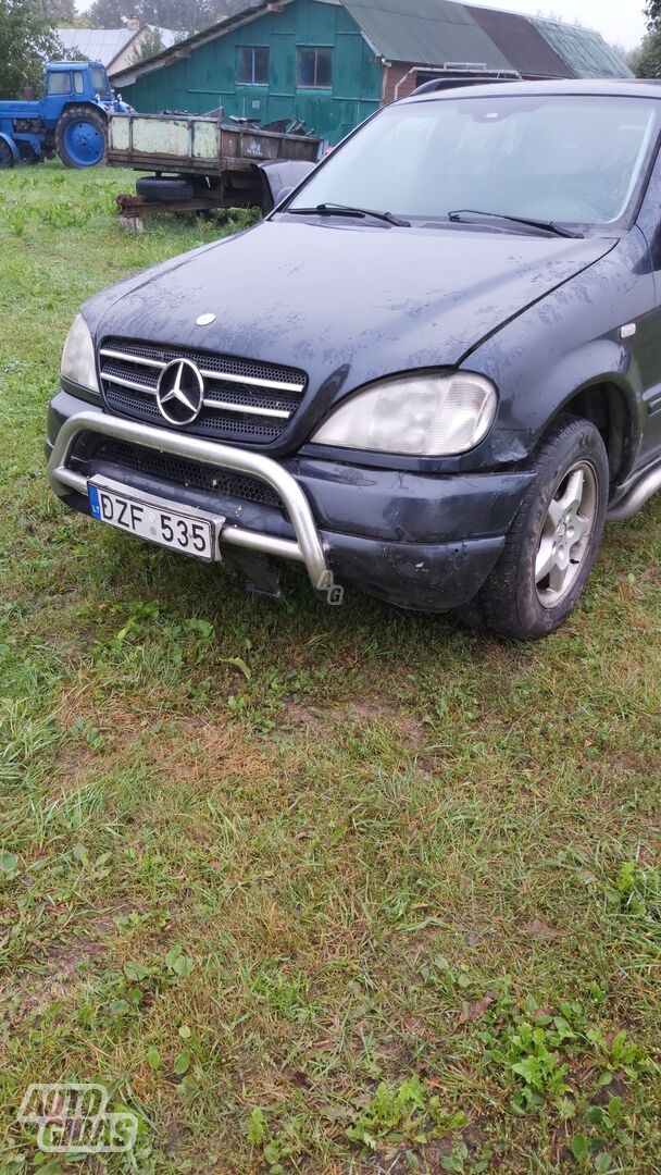 Mercedes-Benz Ml 230 W163 1999 г запчясти