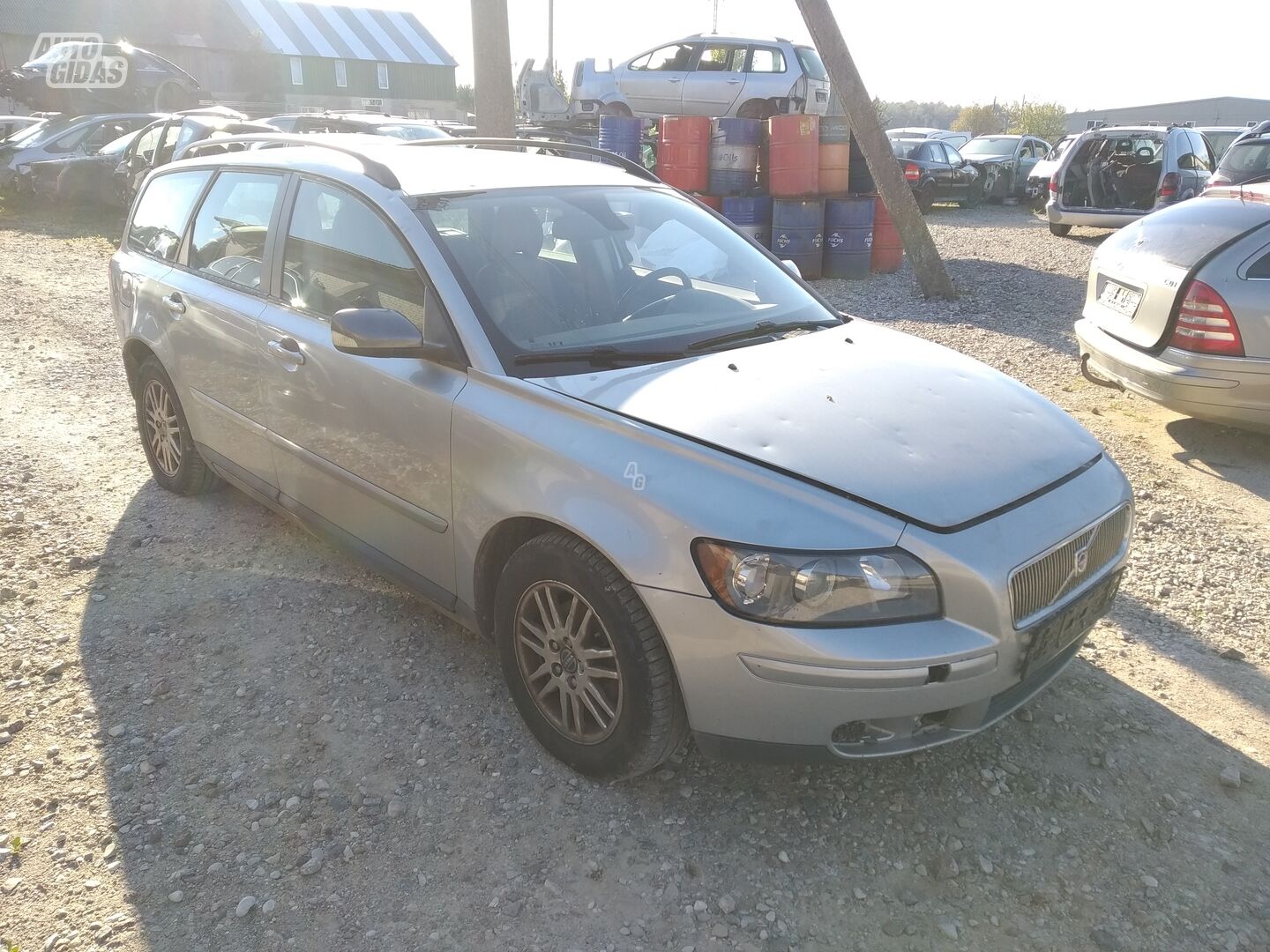 Volvo V50 2006 y parts