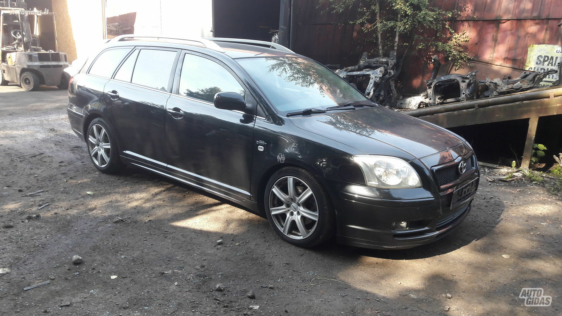 Toyota Avensis 2005 y parts