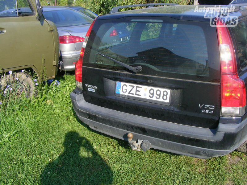Volvo V70 2002 г запчясти