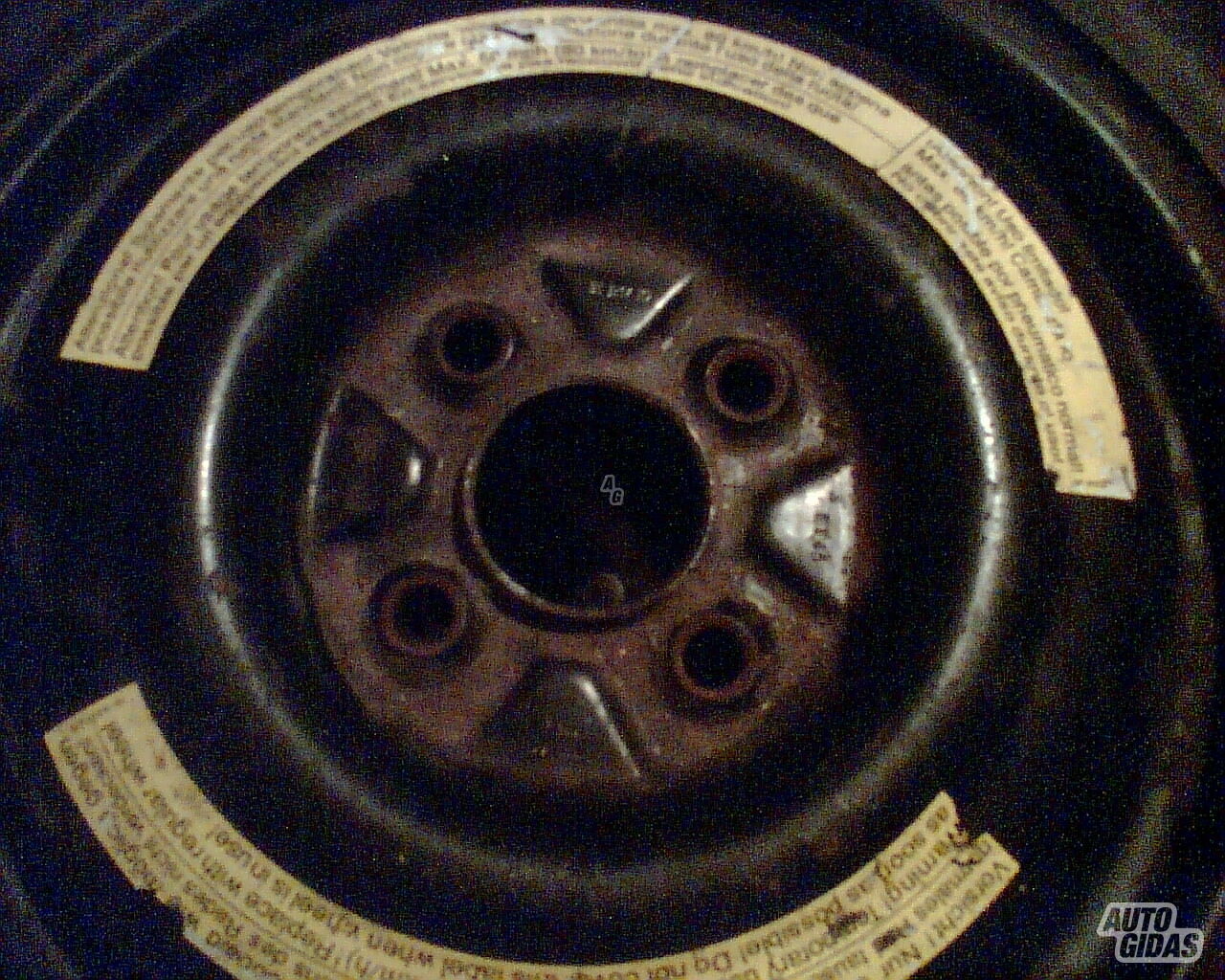 Volvo 440 R14 запасное колесо