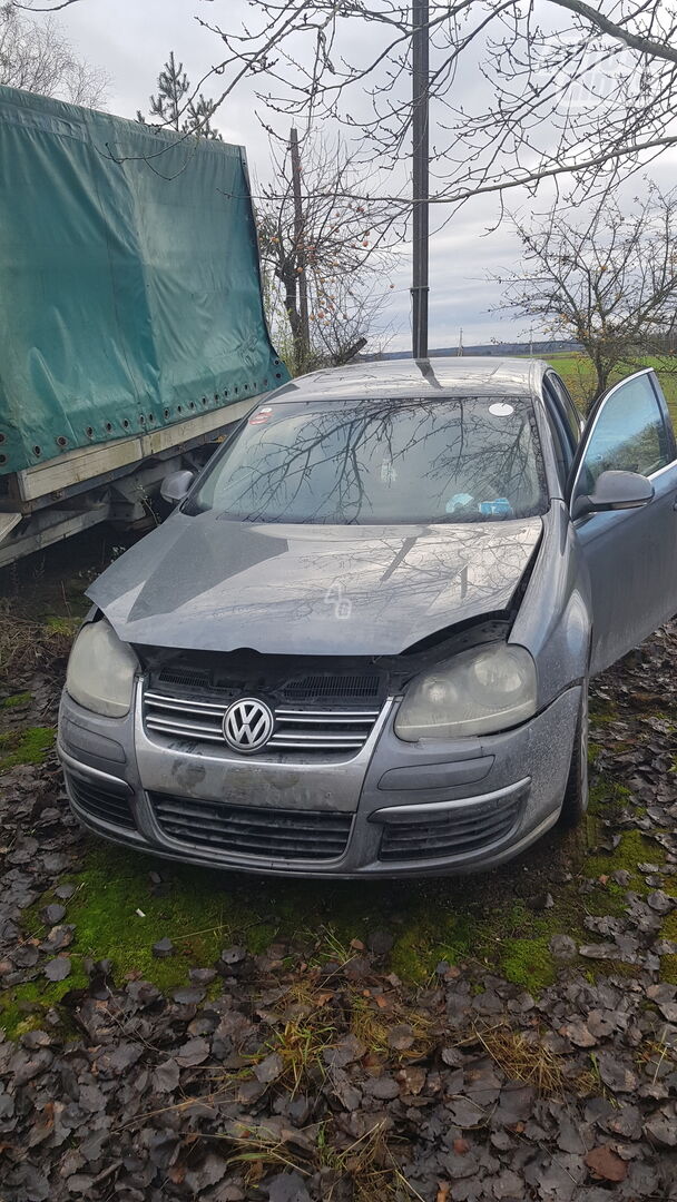 Volkswagen Jetta A5 2006 y parts