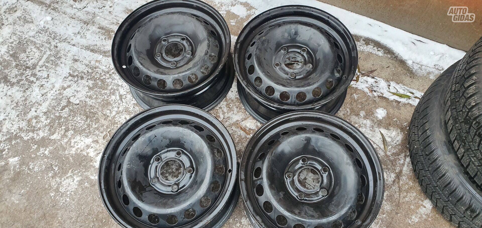 R15 steel stamped rims