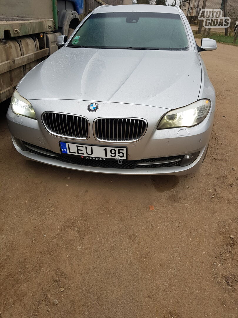 Bmw 530 2011 m dalys