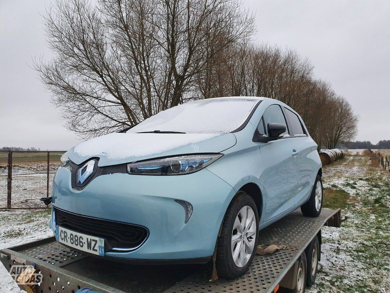 Renault Zoe 2015 г запчясти