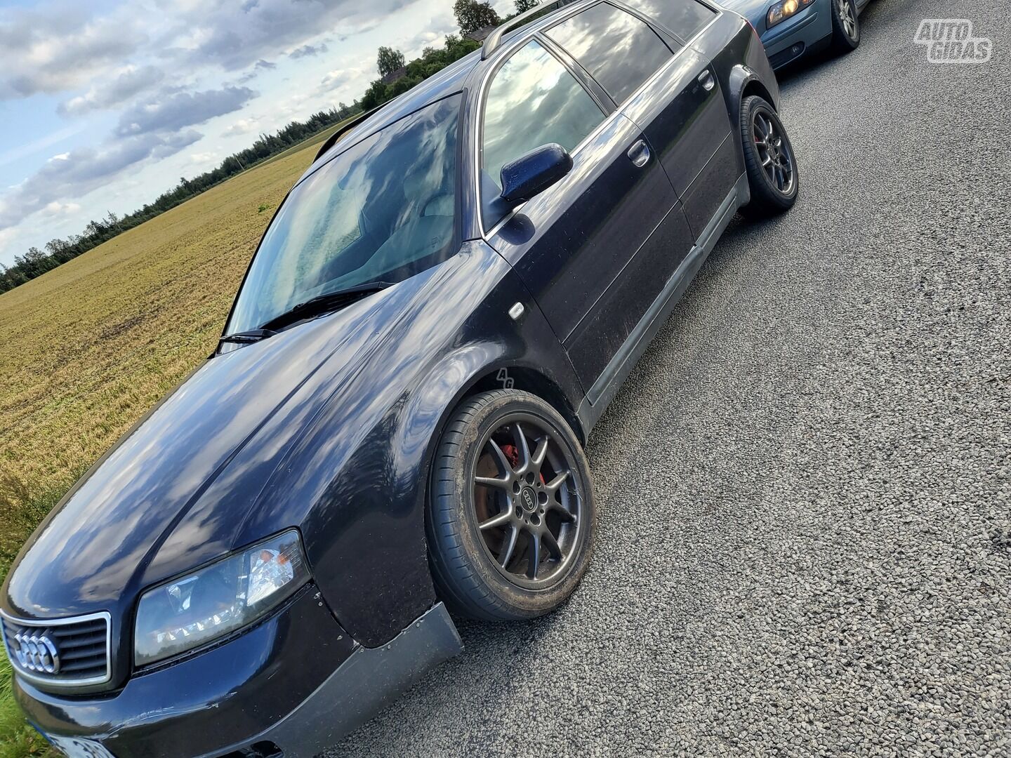 Audi A6 2000 m dalys